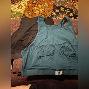 2 pack Victoria’s Secret sports bras halter top XL